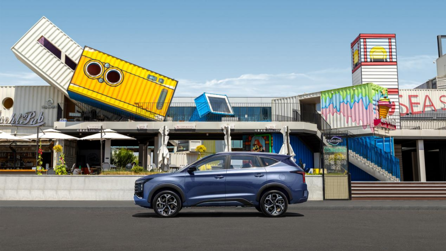 9.98-14.98万元  大七座电混SUV  Z6尊龙凯时X8 E家正式上市2326.png